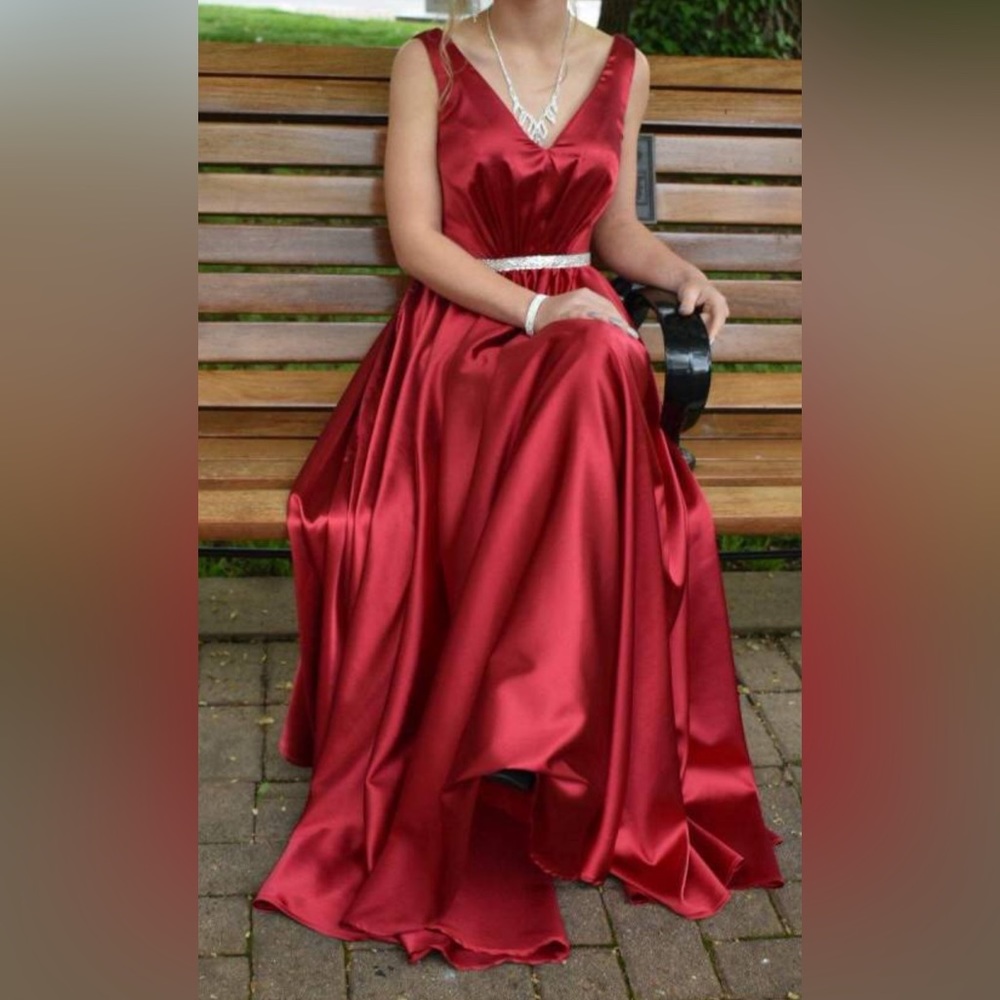 Red Prom Dress - Picture 3 of 4